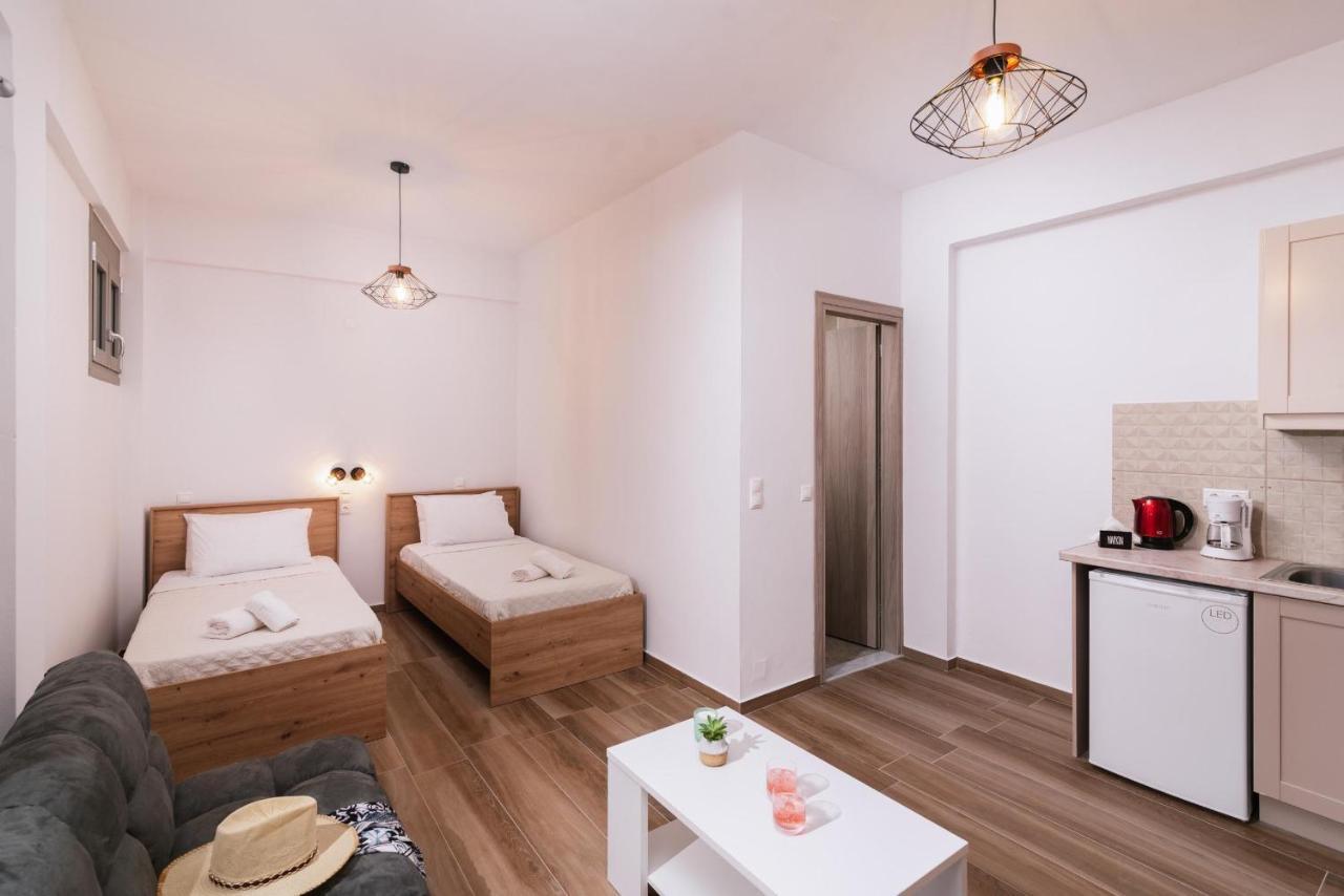 Sifogiannis Rooms Kamilari Exteriör bild